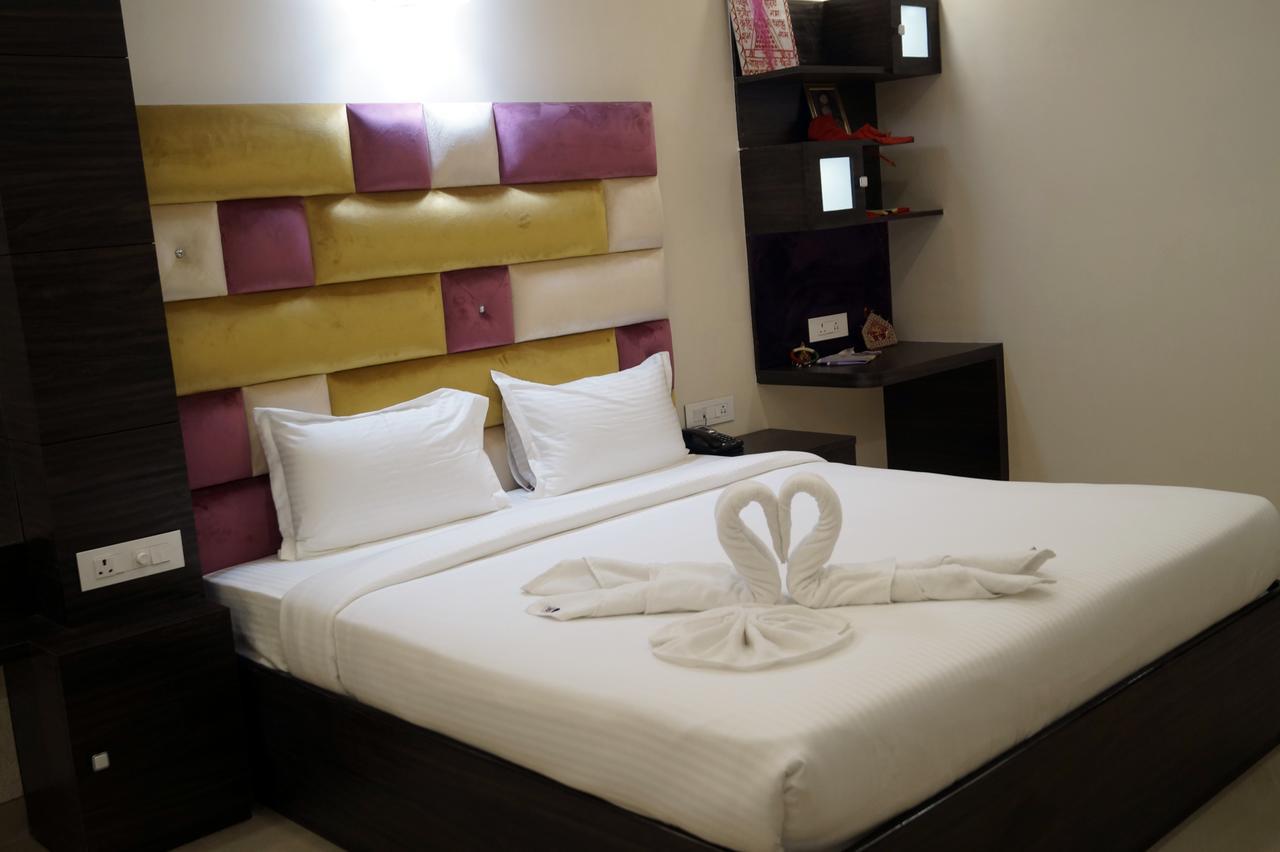 Māldah Hotel Silver Arcade المظهر الخارجي الصورة