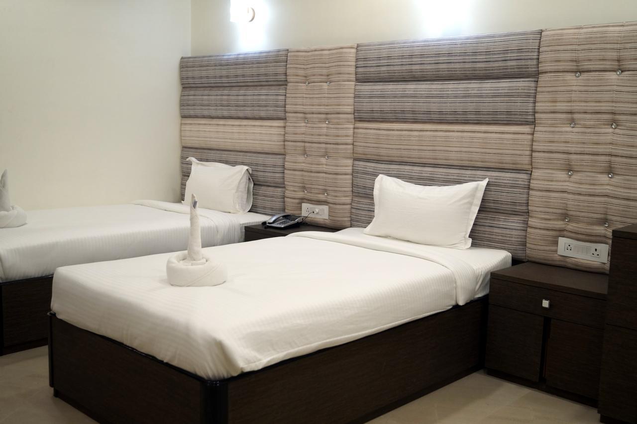 Māldah Hotel Silver Arcade المظهر الخارجي الصورة
